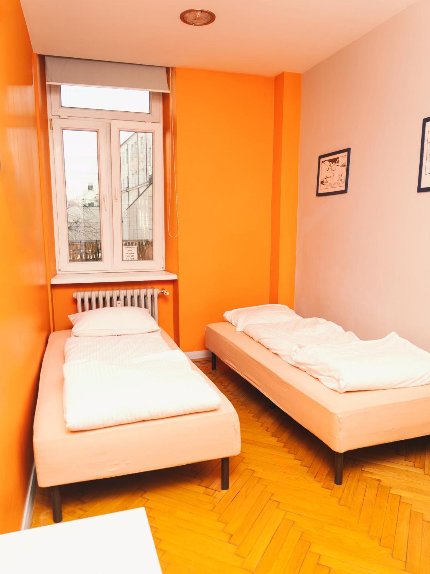 Lazemaze Hostel Krasków Εξωτερικό φωτογραφία